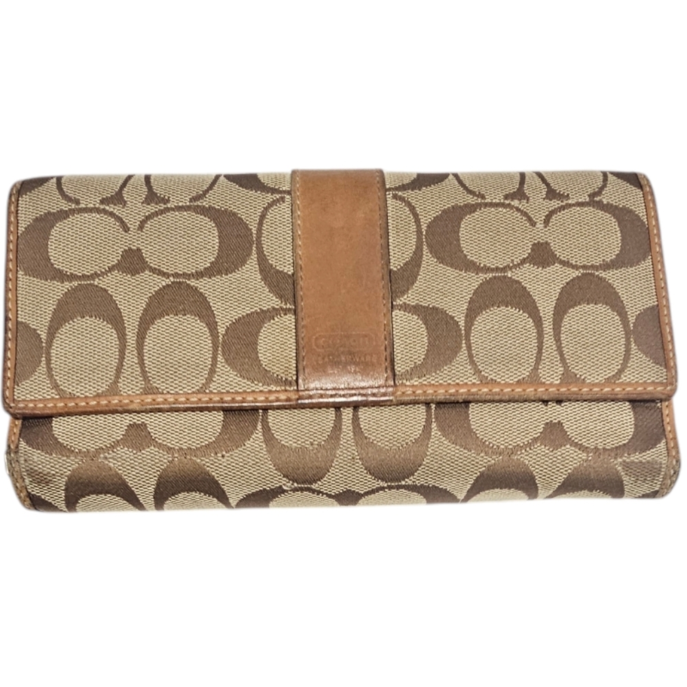 Timeless Coach Vintage Jacquard Legacy Signature Trifold Wallet | Size: OS